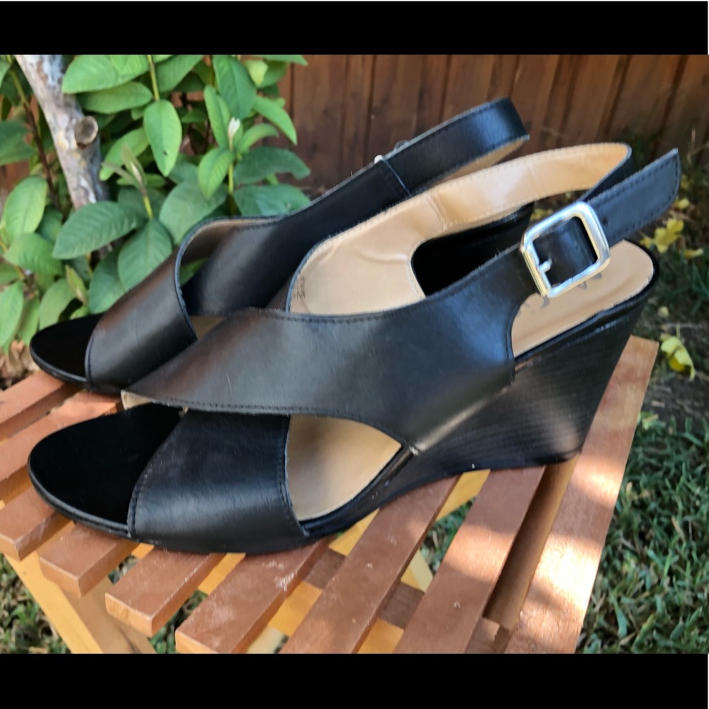 Mariella Black Leather Sandal Wedges (8.5)
